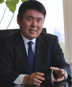 戸倉大輔氏